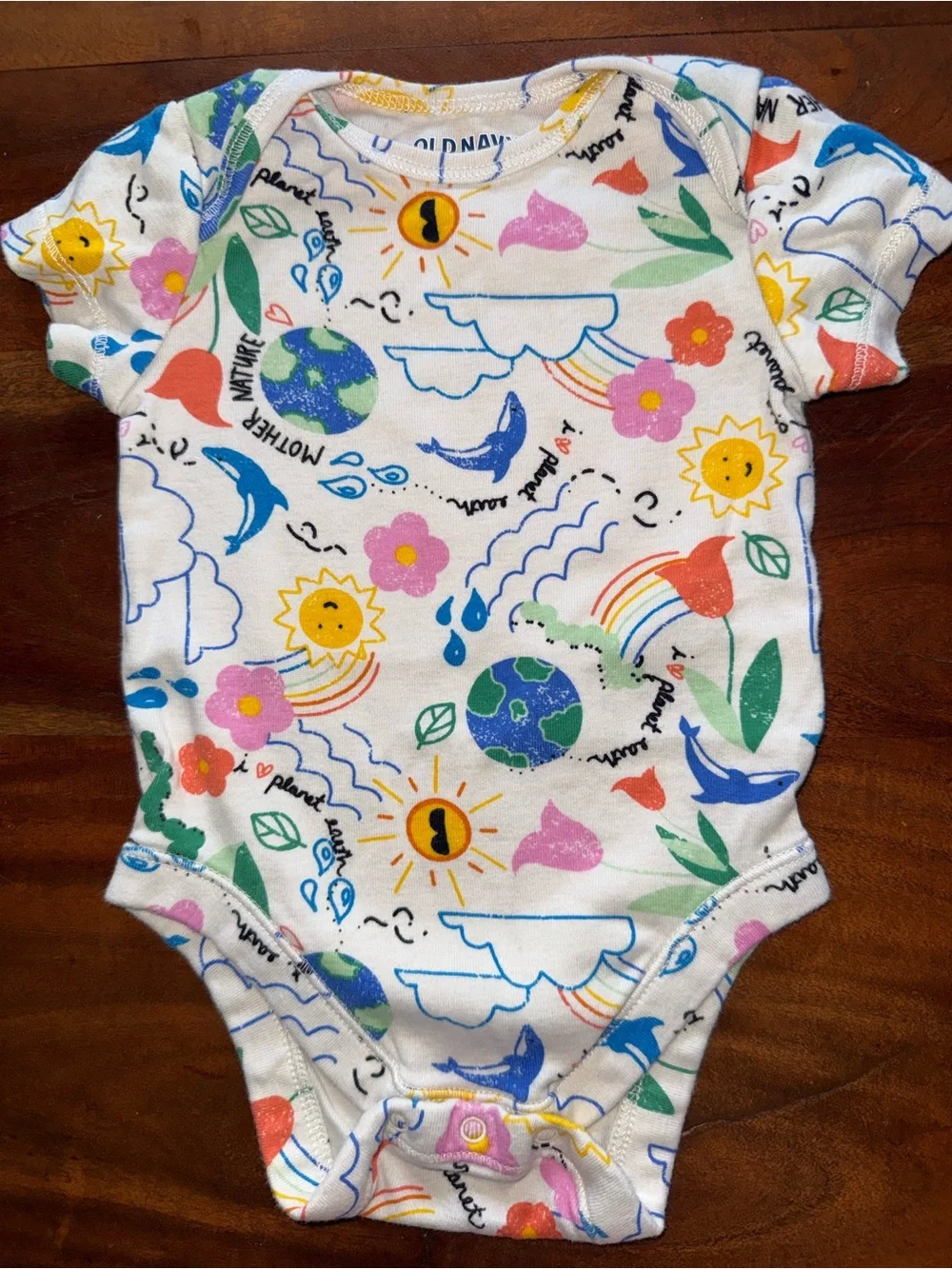 Old Navy White Multicolor Planet & Sunshine Print Baby One-Piece‎ Bodysuit
